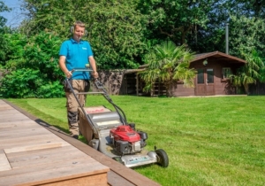Lawn Mowing Services Bournemouth - Benefitz Gardening Services